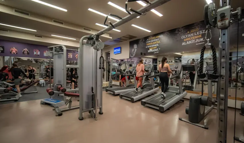 Eleven Business & Sport Hotel Jszrokszlls - Oktber 23.