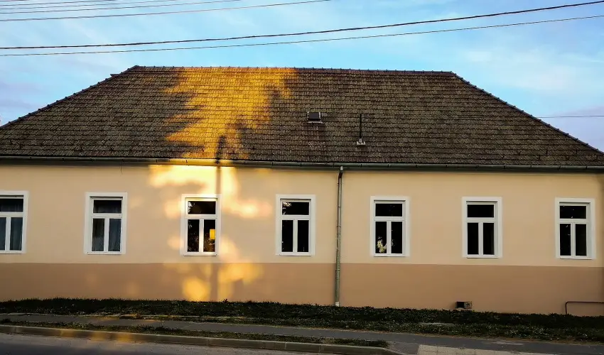 lmny Vendghz Csurg - Oktber 23.