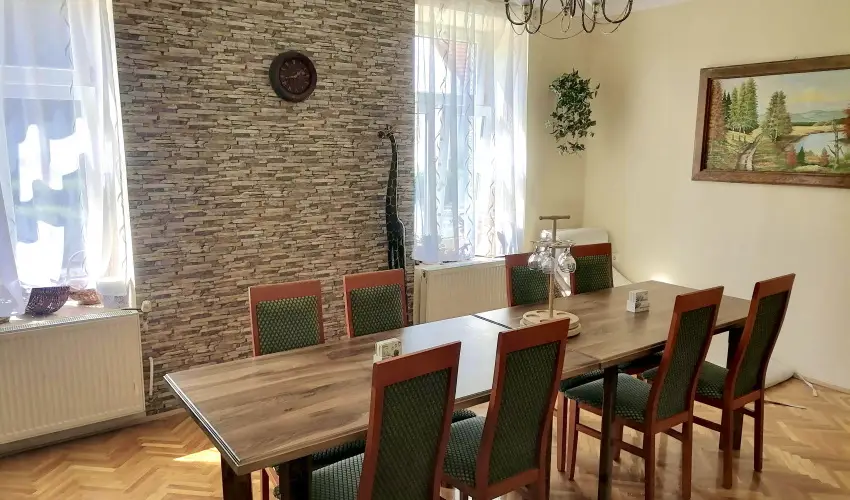 lmny Vendghz Csurg - Oktber 23.