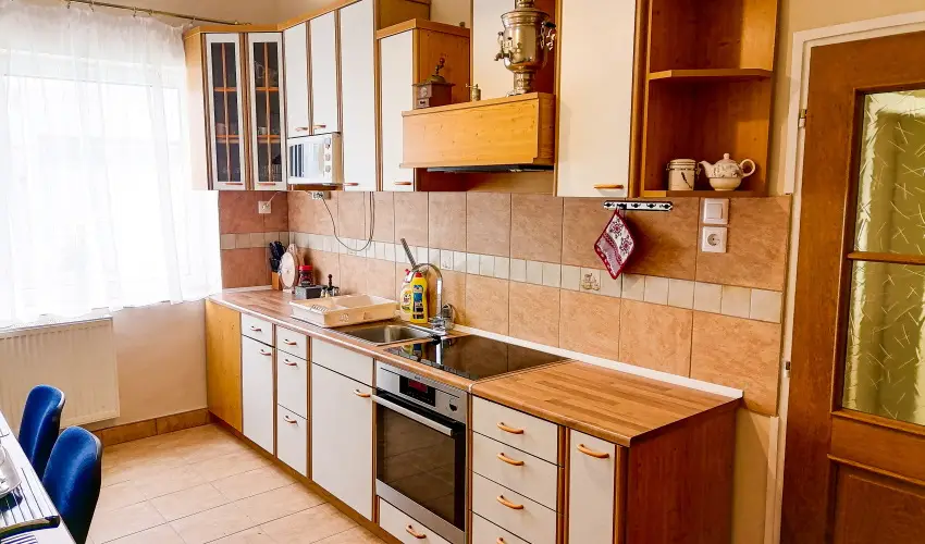 lmny Vendghz Csurg - Oktber 23.