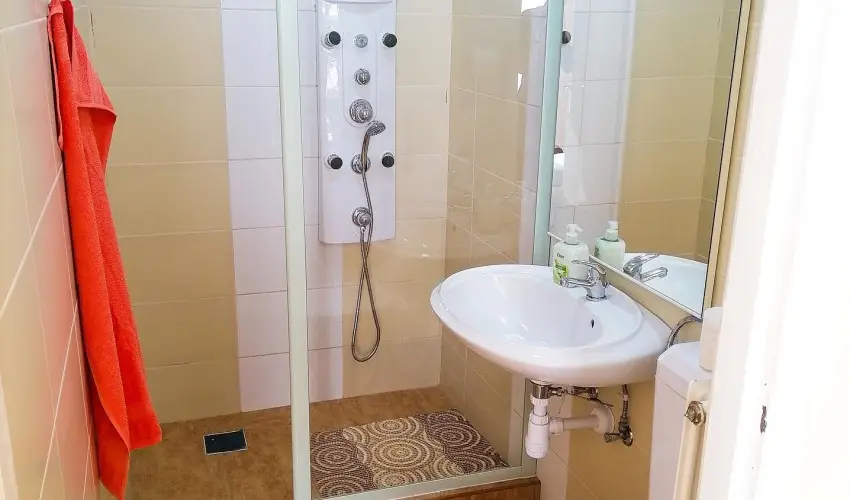 lmny Vendghz Csurg - Oktber 23.