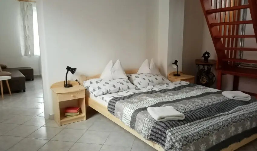 Etvs Nyaral Sifok - Oktber 23. (min. 4 j)