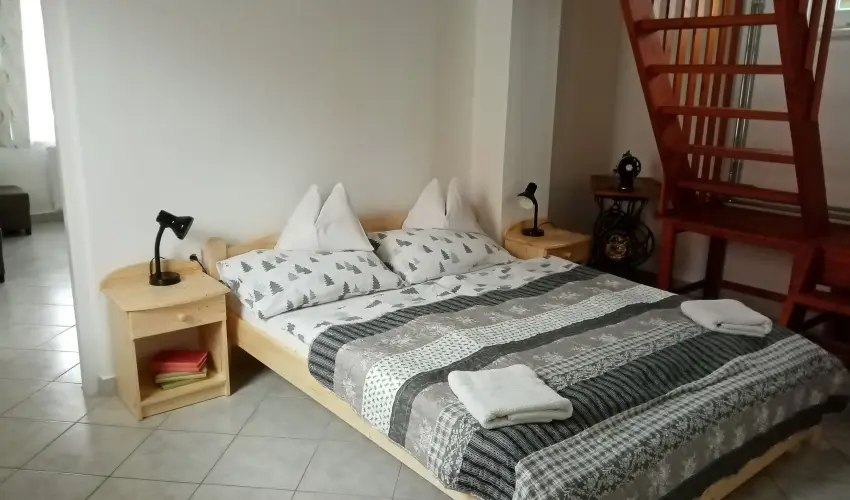 Etvs Nyaral Sifok - Oktber 23. (min. 4 j)