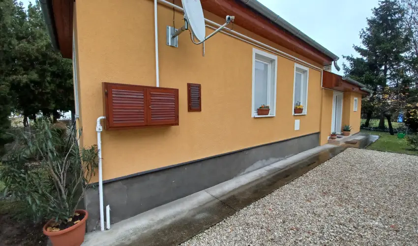 Etvs Nyaral Sifok - Oktber 23. (min. 4 j)