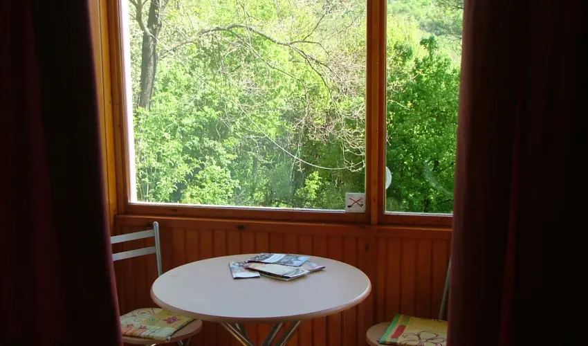 Szarvas Panzi� Erd�b�nye - Okt�ber 23. (min. 2 �j)