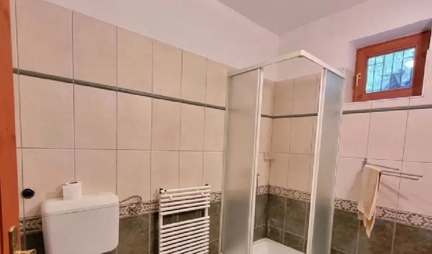 Szarvas Panzi� Erd�b�nye - Okt�ber 23. (min. 2 �j)