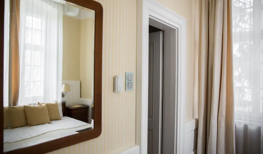 Erzsbet Nagy Szlloda Paks - Oktber 23.