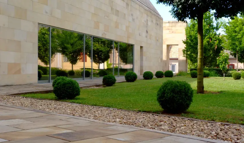 Erzsbet Nagy Szlloda Paks - Oktber 23.