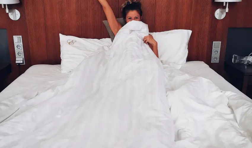 Erzsbet Nagy Szlloda Paks - Oktber 23.