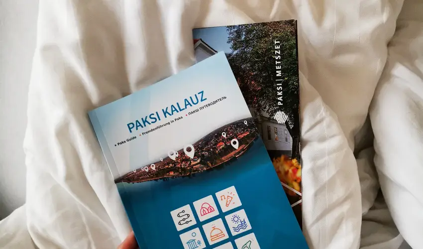 Erzsbet Nagy Szlloda Paks - Oktber 23.