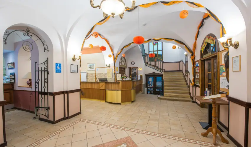 Erzsbet Park Hotel Pardfrd - Oktber 23. (min. 3 j)