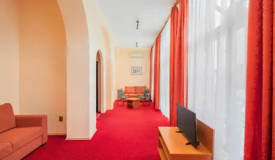 Erzsbet Park Hotel Pardfrd