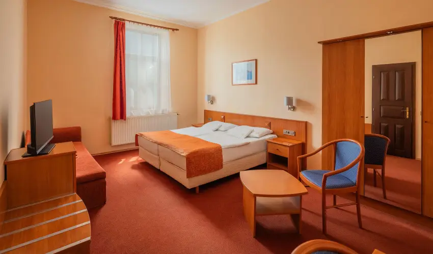 Erzs�bet Park Hotel Par�df�rd� - Okt�ber 23.