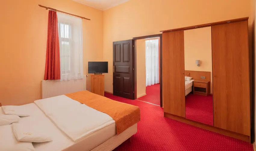 Erzs�bet Park Hotel Par�df�rd� - Okt�ber 23.