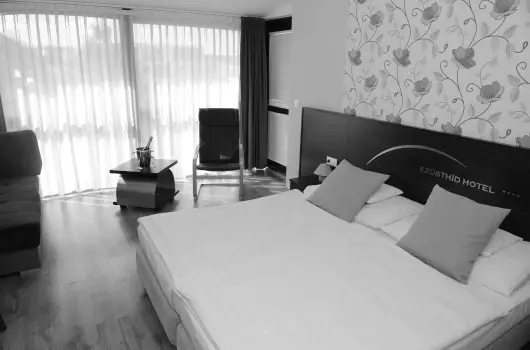 Ez�sth�d Hotel - Okt�ber 23.