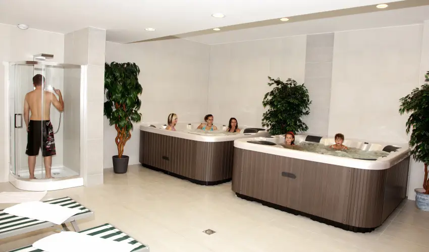 Ezsthd Hotel Veszprm - Oktber 23.