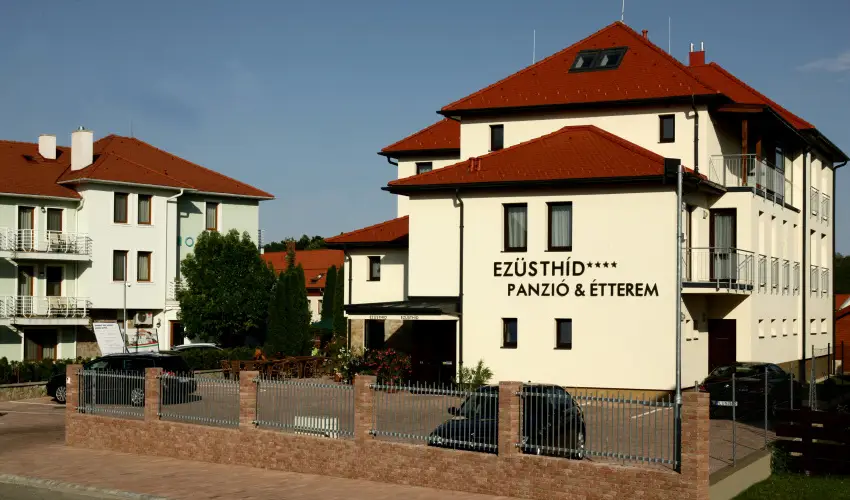 Ezsthd Hotel Veszprm - Oktber 23.