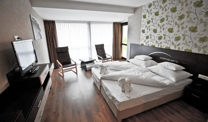 Ezsthd Hotel Veszprm - Oktber 23.