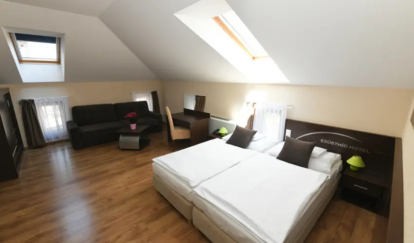 Ezsthd Hotel Veszprm - Oktber 23.