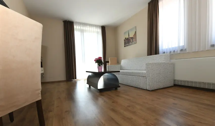 Ezsthd Hotel Veszprm - Oktber 23.