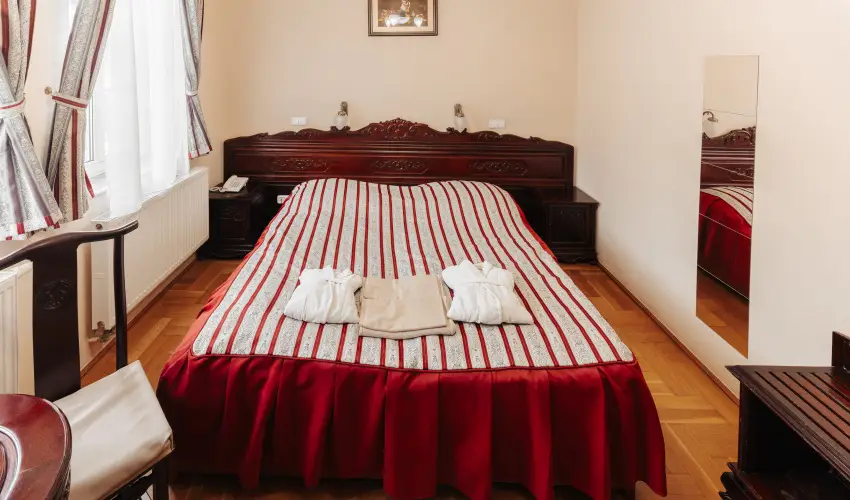 Fried Kast�ly Hotel Simontornya - Okt�ber 23. (min. 3 �j)