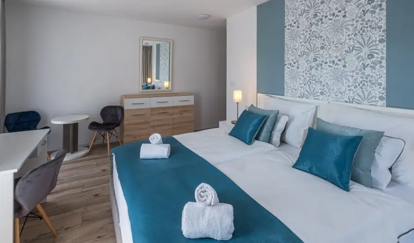 Fred Centrum Panzi Balatonfred - Oktber 23. (min. 3 j)