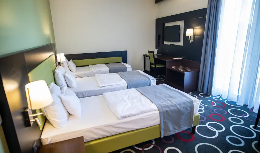 Garden Hotel Wellness & Konferencia Szolnok - deskettes romantika (min. 2 j)