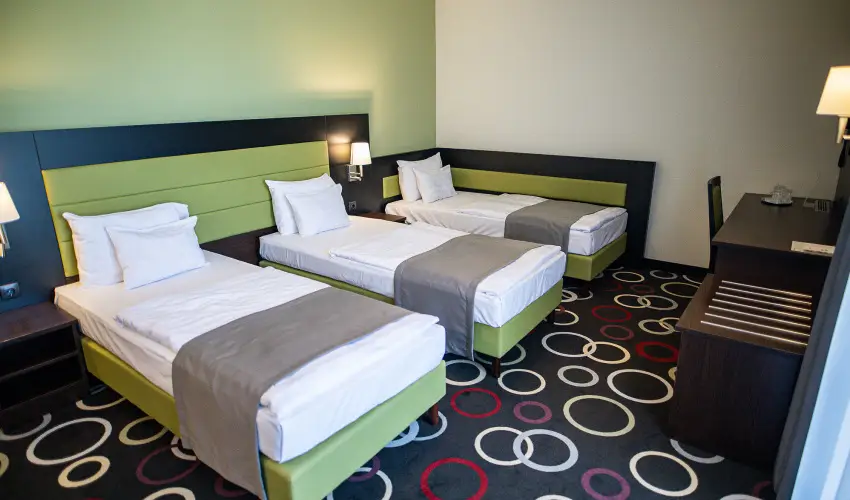 Garden Hotel Wellness & Konferencia Szolnok - deskettes romantika (min. 2 j)