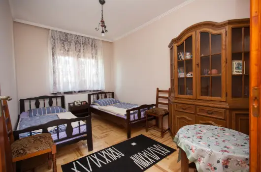Gedeon Tanya-Panzi - Oktber 23.