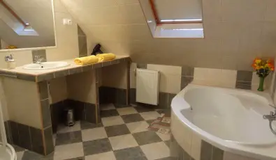 Gere Luxus Apartman Harkny