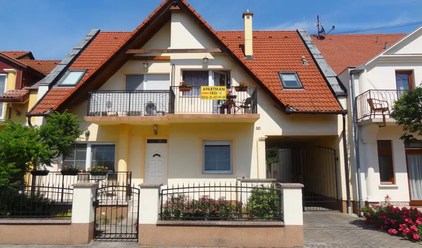 Gere Luxus Apartman Harkny - Oktber 23. (min. 3 j)