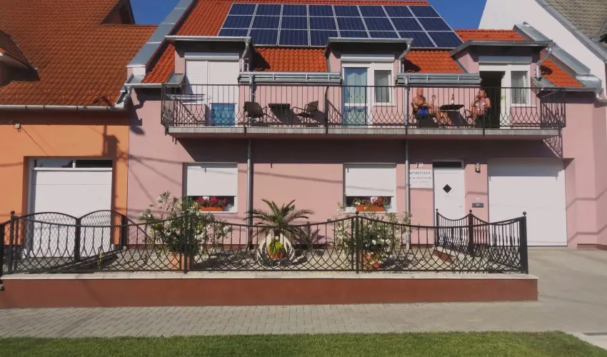 Gere Art & Exclusive Apartman Harkny - Oktber 23. (min. 3 j)