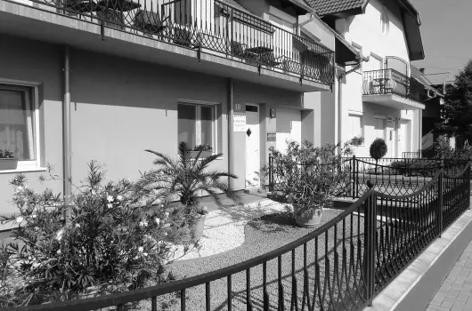 Gere Art & Exclusive Apartman - Oktber 23. (min. 3 j)