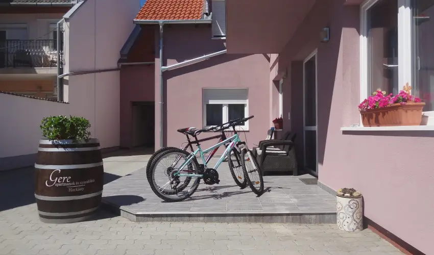 Gere Art & Exclusive Apartman Harkny - Oktber 23. (min. 3 j)