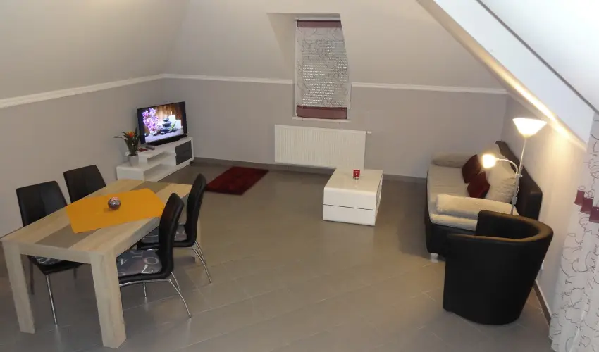 Gere Art & Exclusive Apartman Harkny - Oktber 23. (min. 3 j)