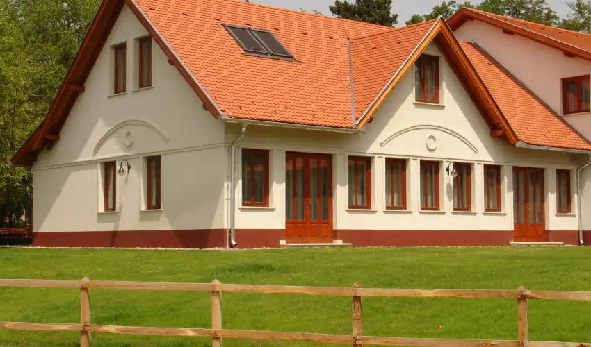 Gerby Kria Hotel s Lovasudvar Lajosmizse - Oktber 23. 