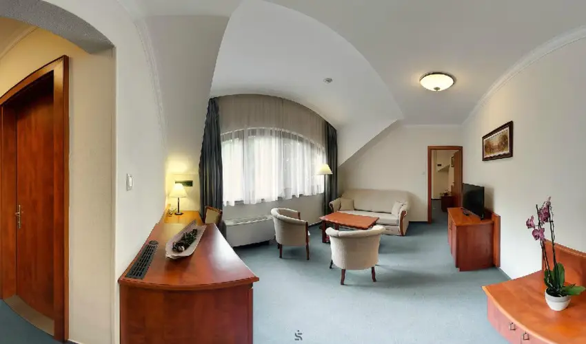 Gerby Kria Hotel s Lovasudvar Lajosmizse - Oktber 23. 