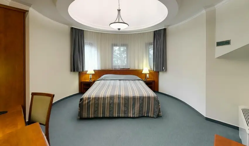 Gerby Kria Hotel s Lovasudvar Lajosmizse - Oktber 23. 