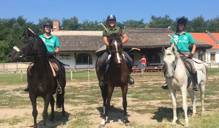 Gerby Kria Hotel s Lovasudvar Lajosmizse - Oktber 23. 