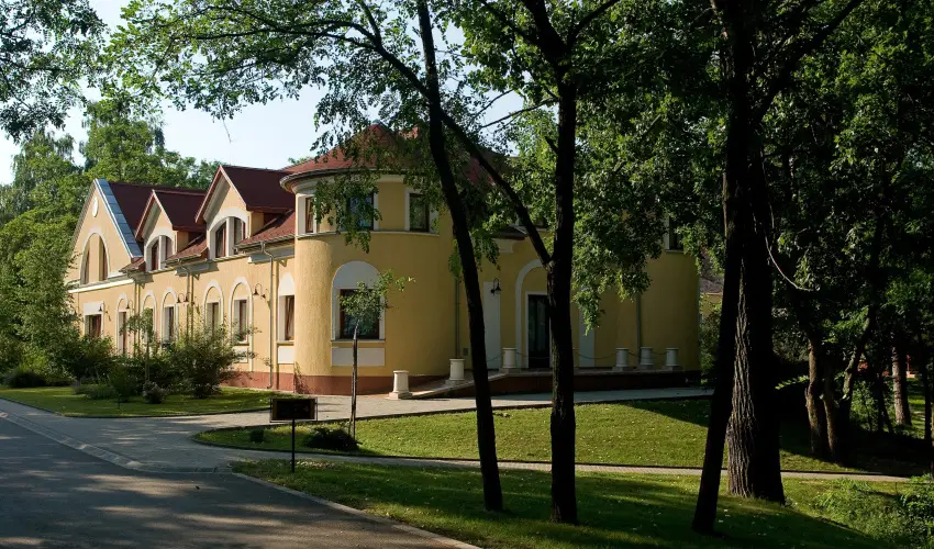 Gerby Kria Hotel s Lovasudvar Lajosmizse - Oktber 23. 