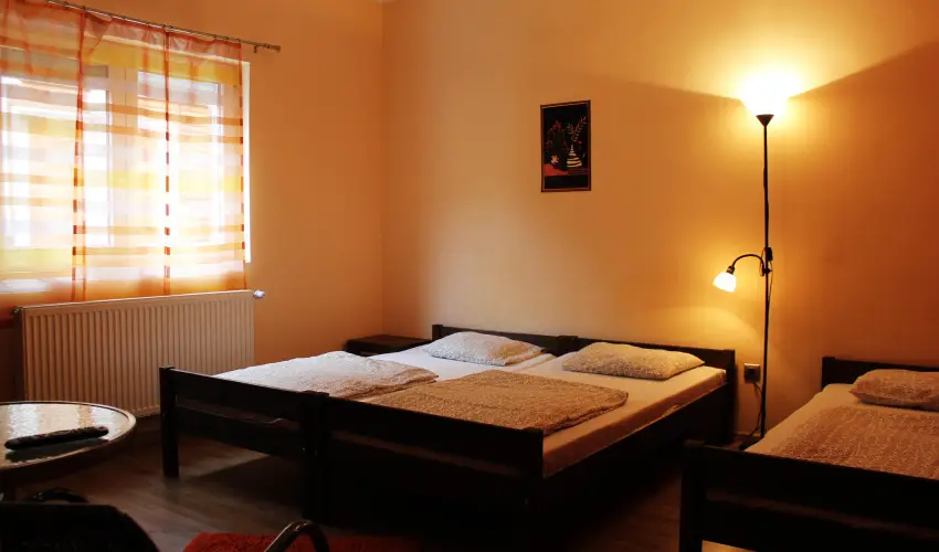 Gesztenys Vendghz Gyula - Oktber 23.