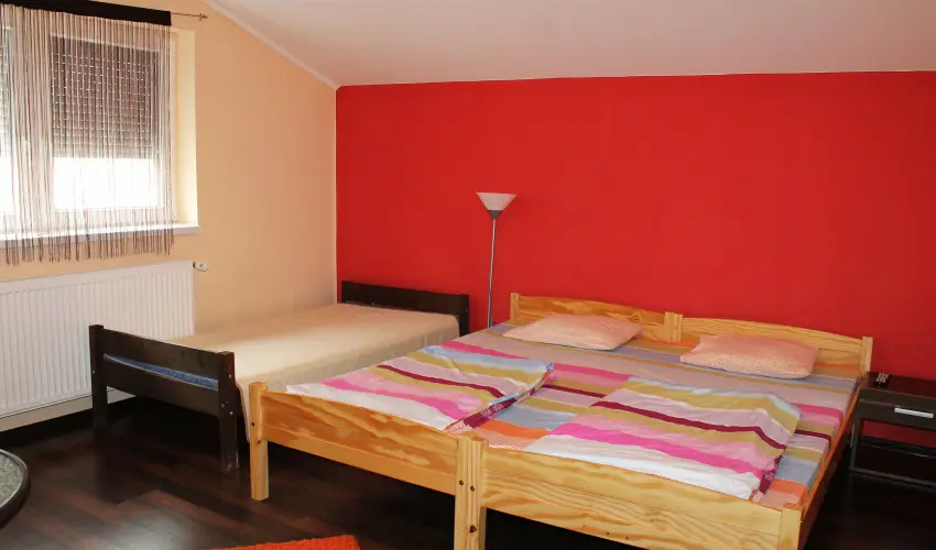 Gesztenys Vendghz Gyula - Oktber 23.