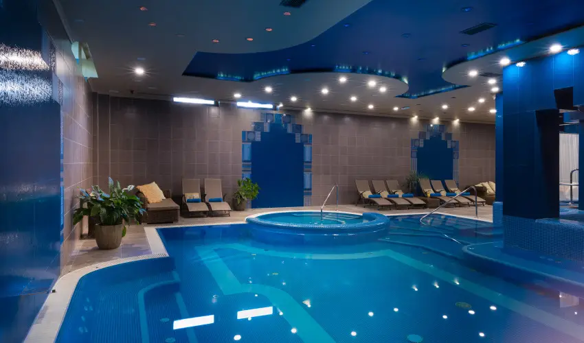 Golden Ball Club Hotel Gyr - Oktber 23. 