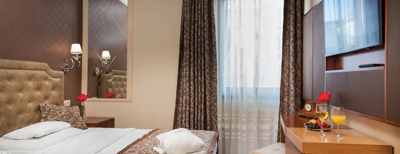 Golden Ball Club Hotel Gyr - Oktber 23. 