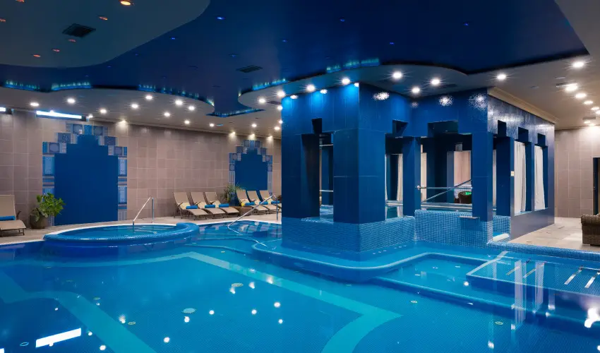 Golden Ball Club Hotel Gyr - Oktber 23. 