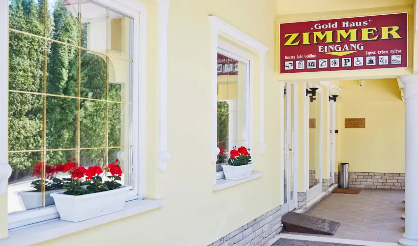 Gold Haus Panzi Balatonfred - Oktber 23. (min. 2 j)