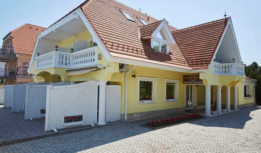Gold Haus Panzi Balatonfred - Oktber 23. (min. 2 j)