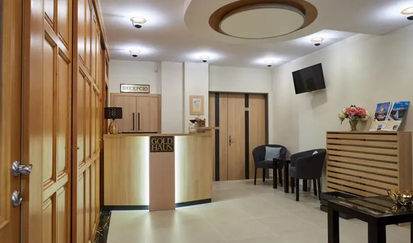 Gold Haus Panzi Balatonfred - Oktber 23. (min. 2 j)