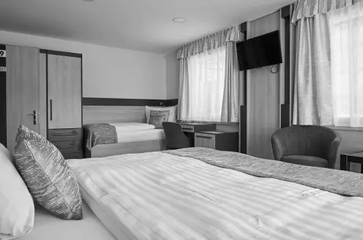 Gold Haus Panzi - Oktber 23.