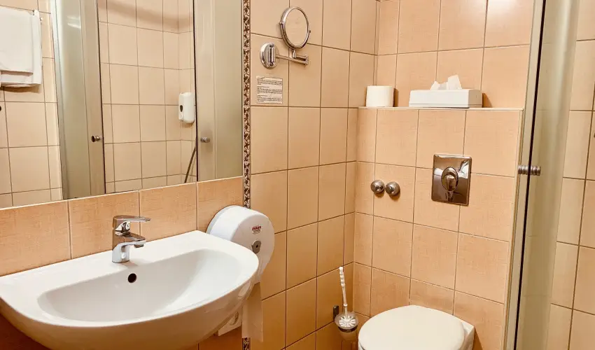 Granada Konferencia Wellness s Sport Hotel Kecskemt - Oktber 23. 